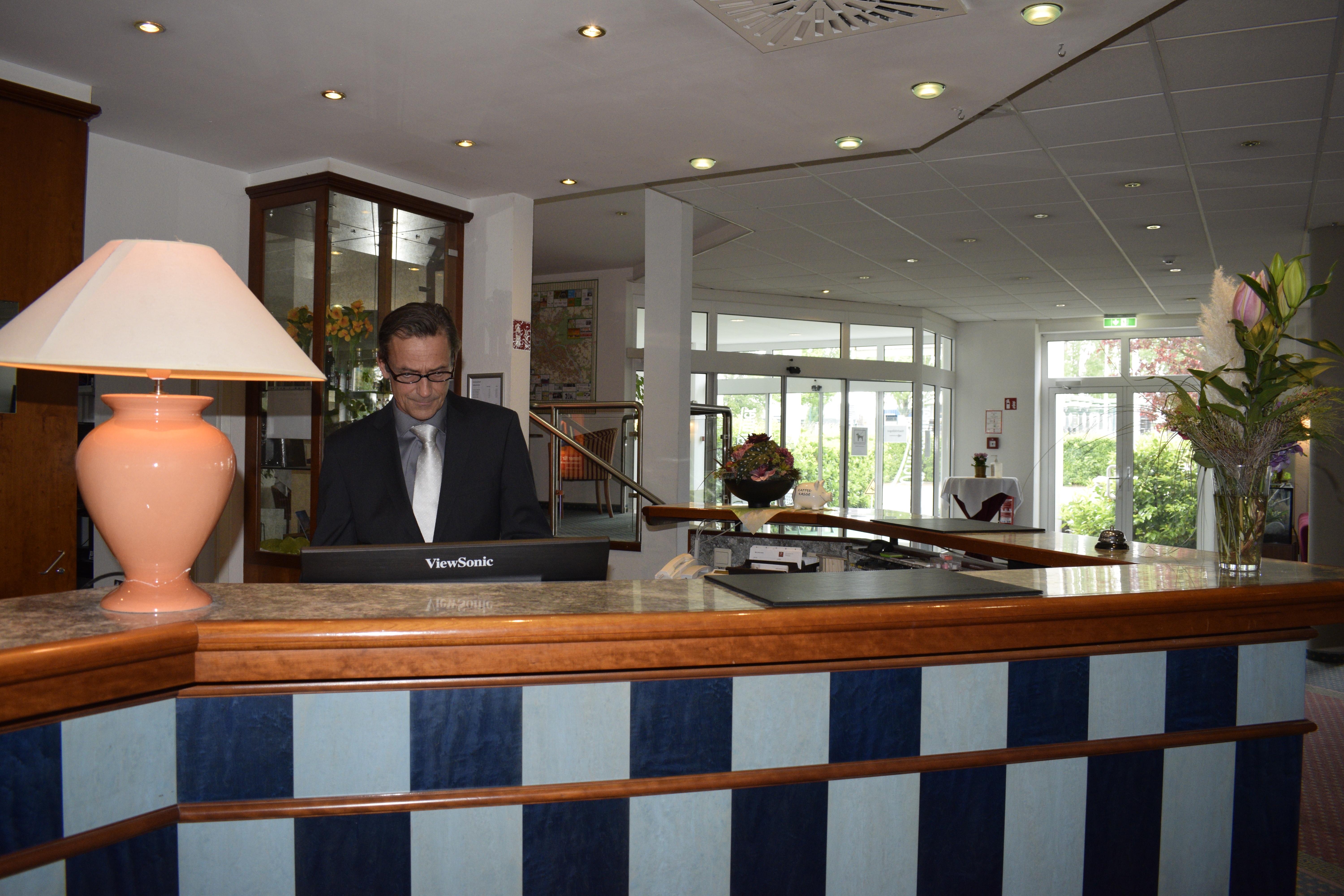 Quick Hotel Dresden West كيسيلسدورف المظهر الخارجي الصورة